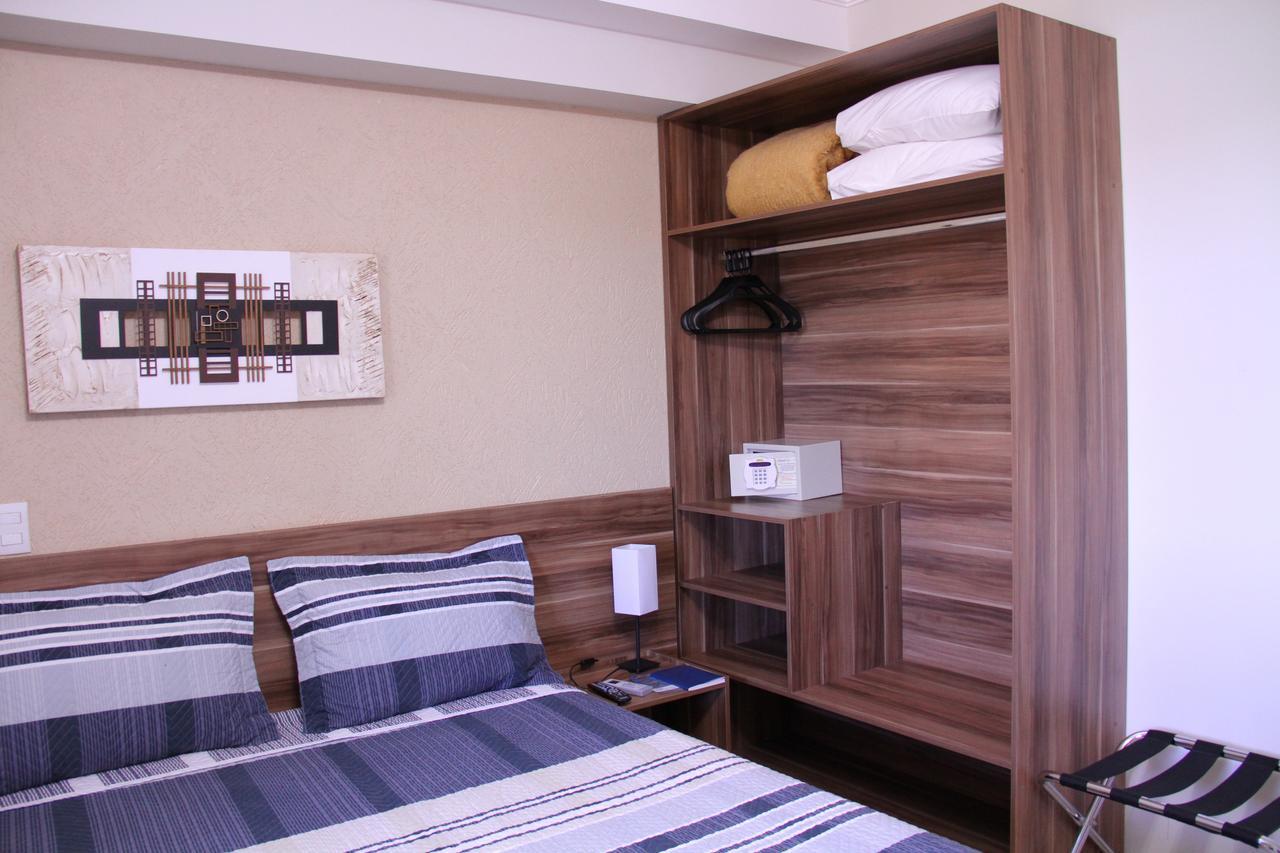 Beira Lago Palace Hotel Morrinhos  Εξωτερικό φωτογραφία